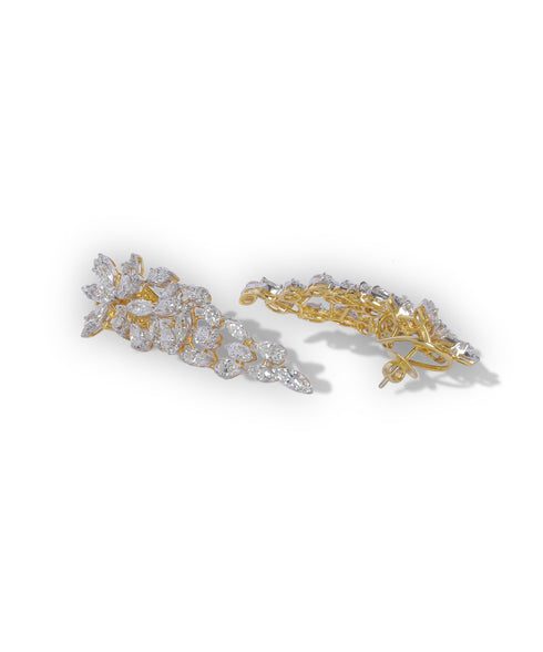 STAND OUT STAPLE DANGLERS